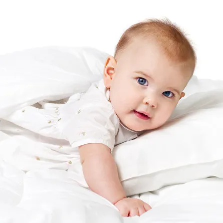 علامات نمو الرضيع من سن 3 إلى 6 أشهر 