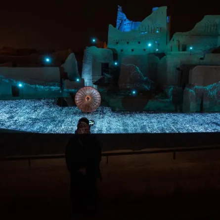 نور الرياض أولى مبادرات "الرياض آرت" الإبداعية