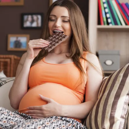 6 أسباب تجعل النساء الحوامل بحاجة إلى تناول الشوكولاتة