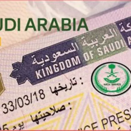 الصحة السعودية: القادمون بتأشيرة زيارة عائلية لا يمكنهم الحصول على لقاح كورونا