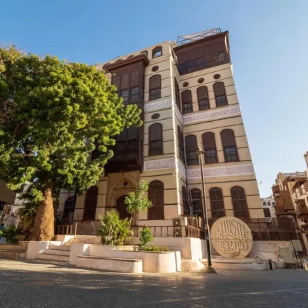 بيوت جدة القديمة عبق الماضي وأسرار الطيبين