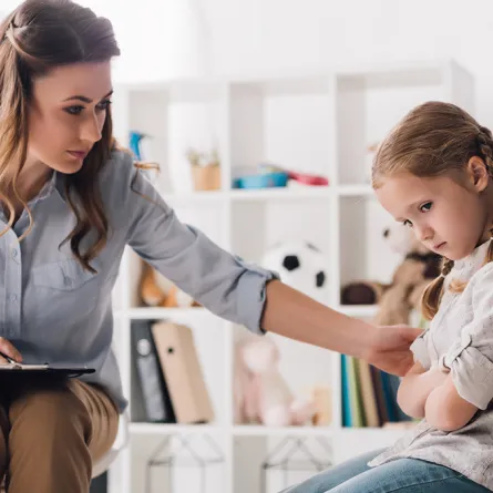 أثر فقدان أحد الوالدين على الطفل