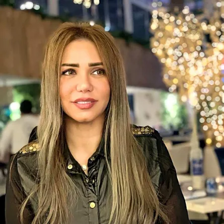 إيناس عز الدين تطلب الدعاء لابنها: يخضع لجراحة في المخ