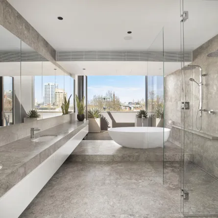 الرخام في ديكور الحمامات المودرن