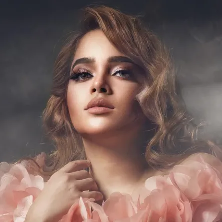 مشاعل الشحي تكتب وصيتها بسبب وضعها الصحي الصعب