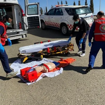 "الهلال الأحمر" يُدرّب المواطنين والمقيمين في الباحة على الإسعافات الأولية