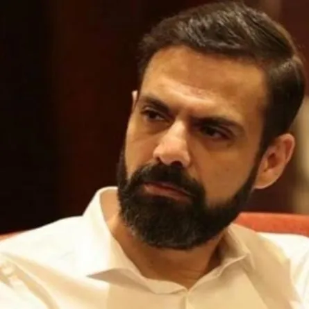 خاص لـ«سيدتي».. الشاعر أمير طعيمة يكشف حقيقة اعتزاله