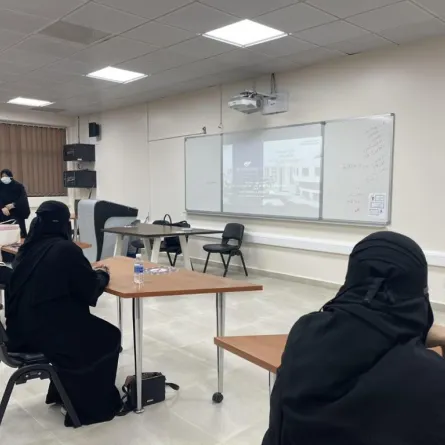 "العلاج بالفن التشكيلي" ورشة تدريبية بجمعية جسفت الجبيل