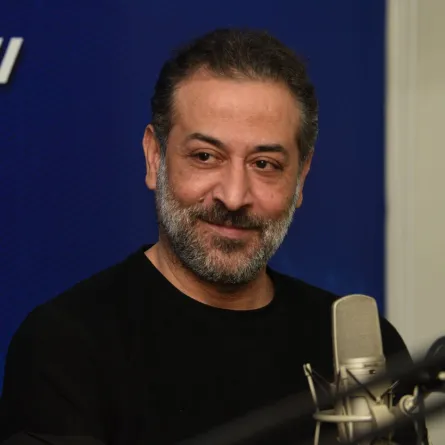 عبد المنعم عمايري: لجأت لطبيب نفسي ولم أظهر عارياً وباسل خياط قد يكون الاسم الأول عربياً  