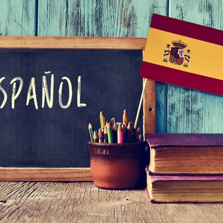 اليوم العالمي للغة الإسبانية