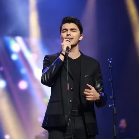 قصة تتر مسلسل تونسي  بين صابر الرباعي وابن أخيه أحمد الرباعي