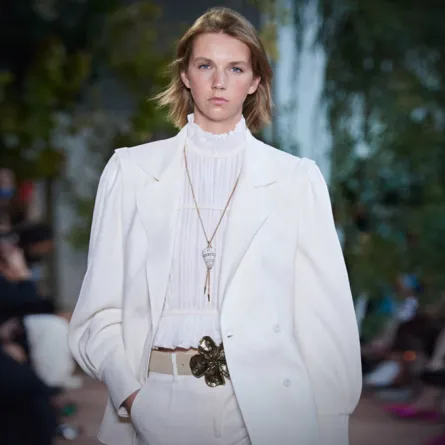 البدلات الذكورية موضة الصيف للنساء