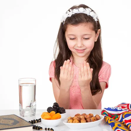 فرض الصيام على الأطفال