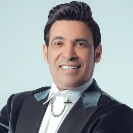 فضائح وتراشق بالألفاظ بين سعد الصغير وشيخ الحارة بسبب وفاء عامر