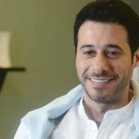 أحمد السعدني ينفي عودته إلى زينة في "كله بالحب"