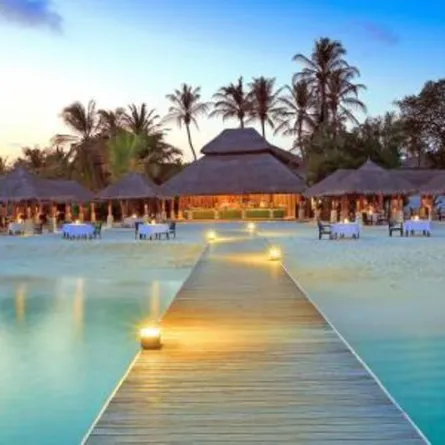 المحيط يبدأ ابتلاع جزر المالديف الشهيرة  