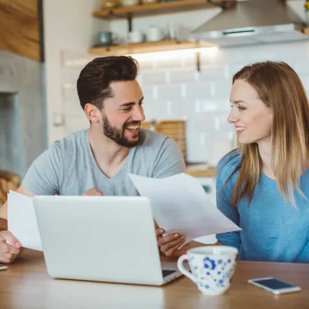 سلوكيات تكشف عن النضج العاطفي لخطيبك