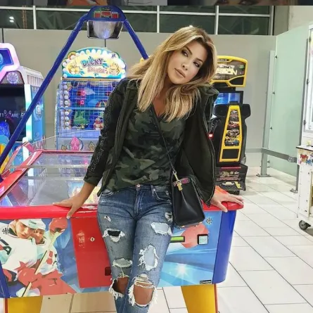 إطلالات نوال الزغبي العملية