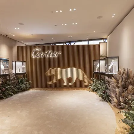  معرض مميز لمجوهرات كارتييه Cartier الفاخرة في متجرها بالفيصلية في المملكة العربية السعودية