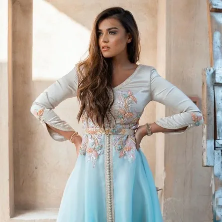 قفاطين وجلابيات رمضانية من النجمات