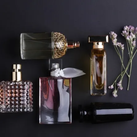 دليلك الكامل لاختيار العطر المناسب وفقاً لمكوناته
