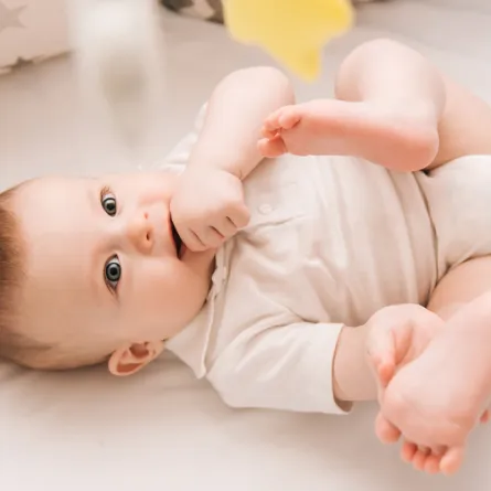 أسباب رائحة السرّة الكريهة عند الرّضع