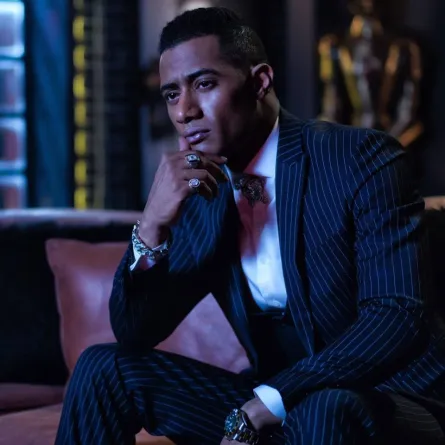 بعد وفاة الطيار أشرف أبو اليسر .. طلب محاكمة محمد رمضان بتهمة "قهر الرجال"