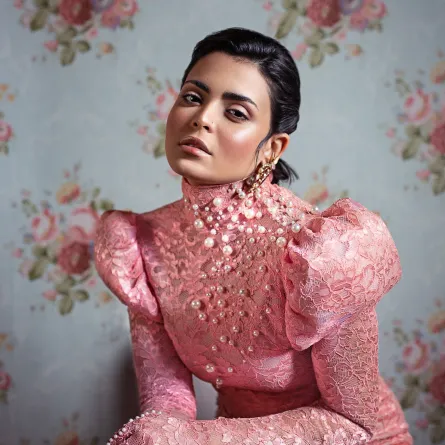 أسماء جلال صارت نسخة من ياسمين صبري أم كايلي جينر؟