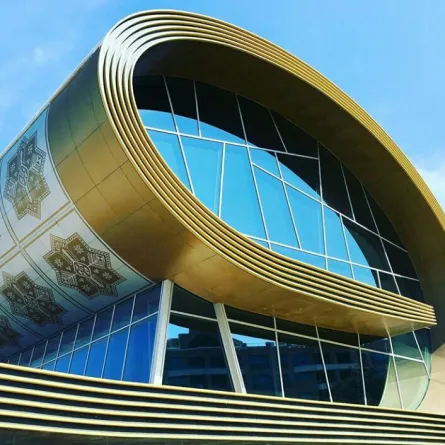 أول متحف يحتفى بفن السجاد التراثى فى العالم في أذربيجان