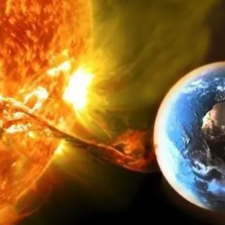   عاصفة شمسية في طريقها للأرض..تؤثر علي شبكات الطاقة