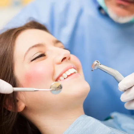 لجميع مرضى القلب.. دراسات تشدد على صحة الفم!