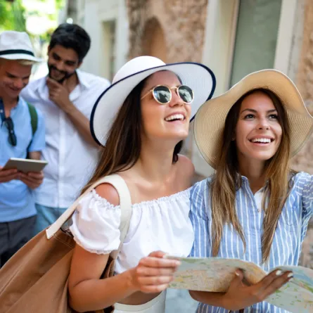 وجهات سفر ممتعة لرحلات الأصدقاء