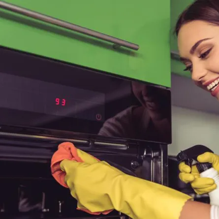 طرق طبيعية لتنظيف فرن الغاز