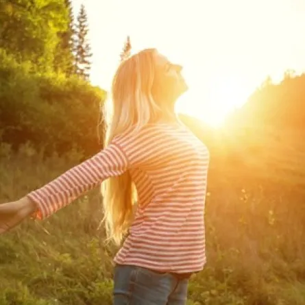  دراسة: التعرض المستمر لأشعة الشمس يسبب الإدمان