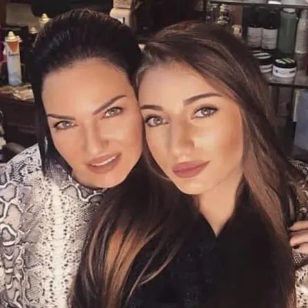 صفاء سلطان تحيي يوم ميلاد ابنتها بكلمات مؤثرة