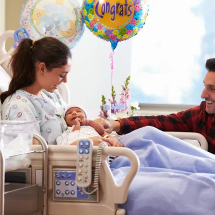 مدة النفاس بعد الولادة القيصرية والطبيعية