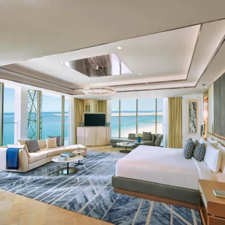 منتجعات فخمة على شاطئ الجميرا