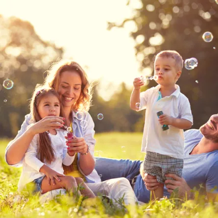 10 طرق لجعل الأطفال سعداء في الإجازة الصيفية