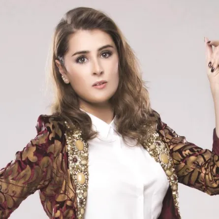 عائشة بن أحمد تنتظر طرح «ريتسا» في موسم عيد الأضحى