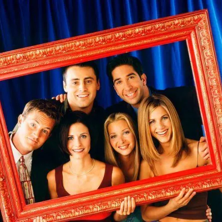 جينيفر أنيستون تعترف: أحببت شويمر سراً بعيداً عن الكاميرا