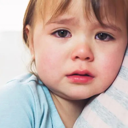 أسباب التهاب الملتحمة عند الرضع