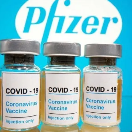 الصحة الإماراتية توفّر لقاح فايزر للأعمار من 12 إلى 15 عامًا