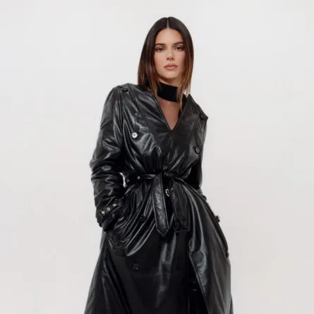 أناقة الاسود في إطلالات كيندال جينير