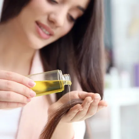 كيفية استخدام الزيوت العطرية للشعر