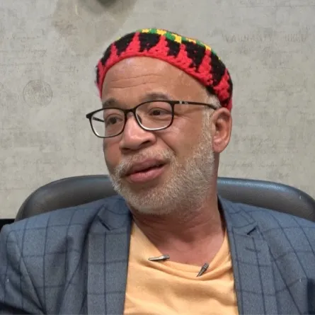 شريف دسوقي يبدأ مرحلة "التأهيل النفسي" بعد بتر قدمه