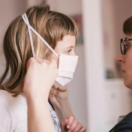 أطباء أمريكيون وباء كورونا يؤثر بشكل ملحوظ على نظر الأطفال 