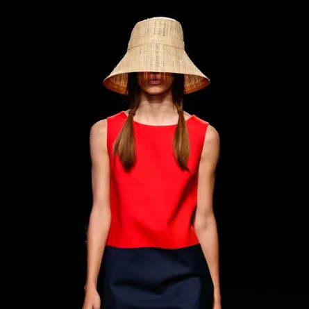 القبعات إكسسوارات صيفية بامتياز.. شاهدي أبرز تصاميمها