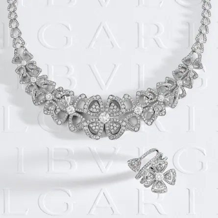 بولغريBvlgari تترجم الرومانسية الإيطالية من خلال مجوهرات مستوحاة من الأزهار مع تشكيلة فيوريفر 2021