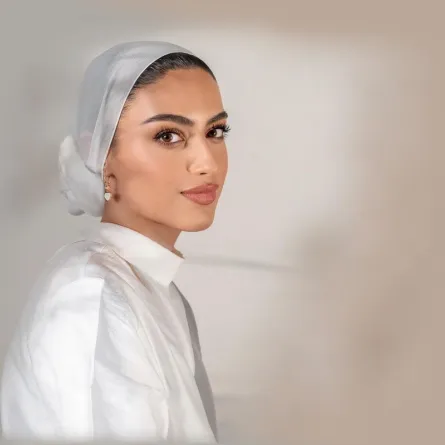 شاهد.. صورة تثير التكهنات حول ارتباط ياسر الفيصل ويارا النملة