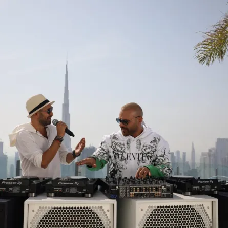 جوزيف عطية ورودج يطلقان أغنيتهما المصرية "حلوين" بكل إيجابية